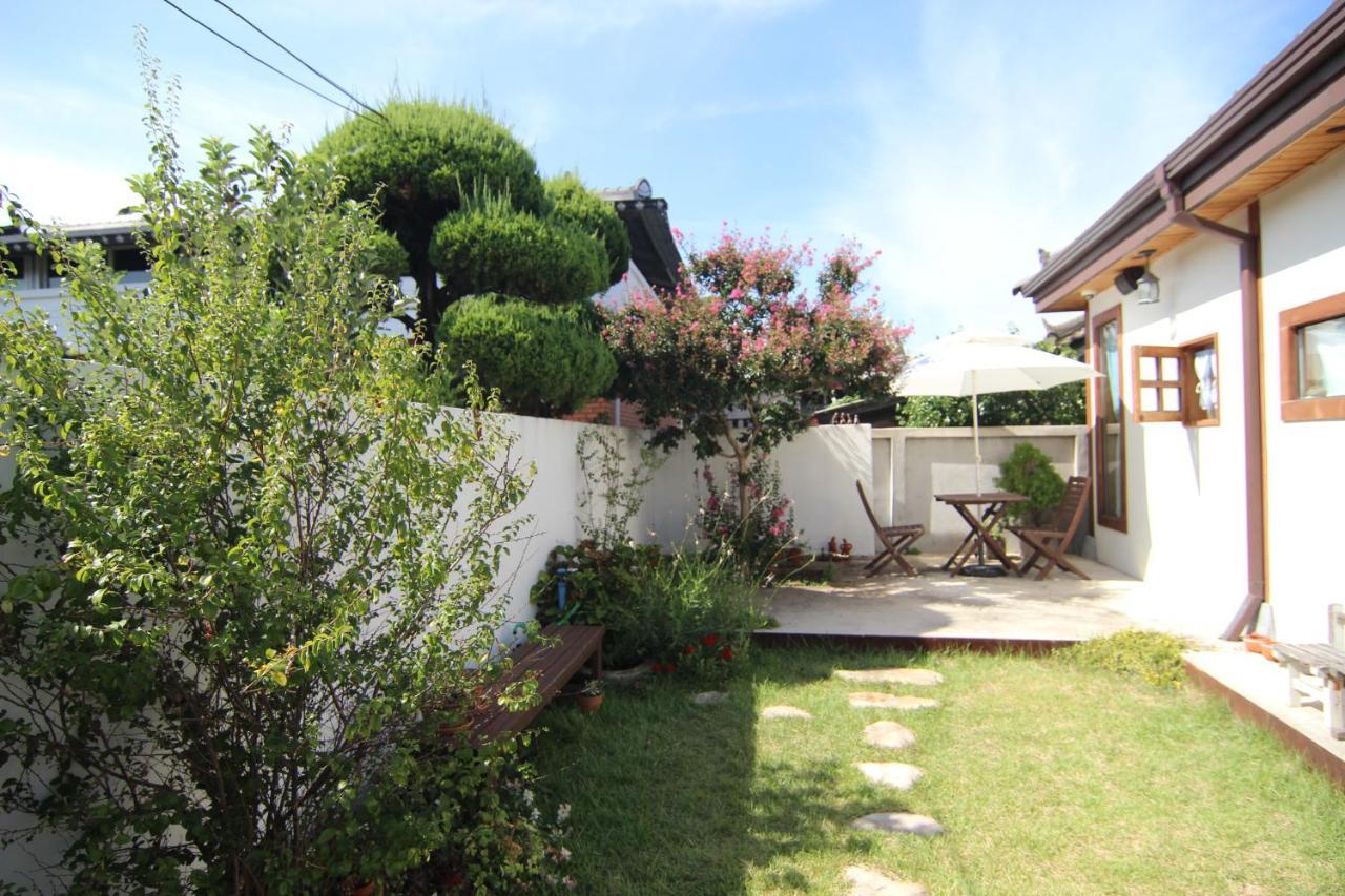 Jeonju Hyun Guesthouse מראה חיצוני תמונה