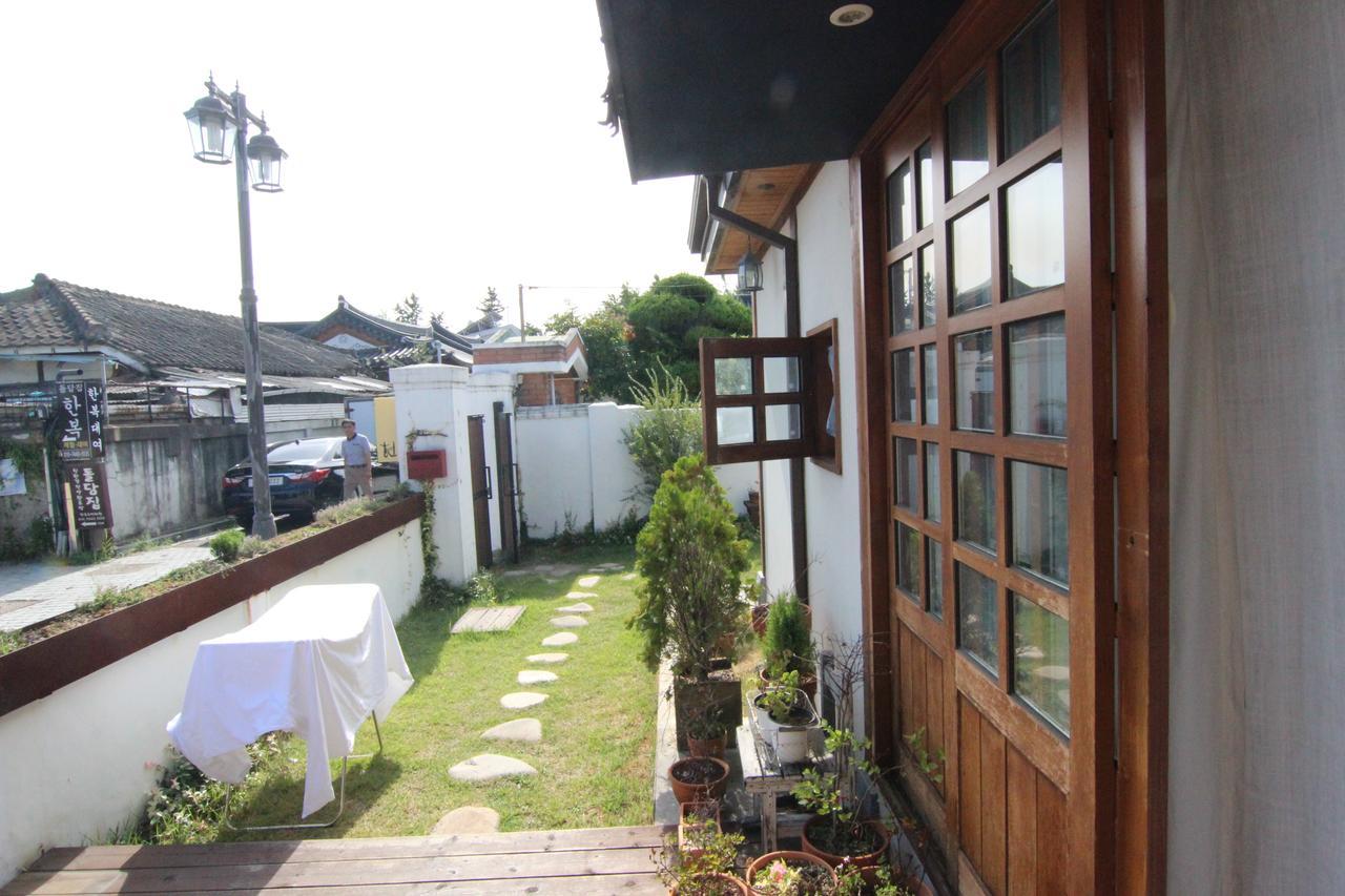 Jeonju Hyun Guesthouse מראה חיצוני תמונה