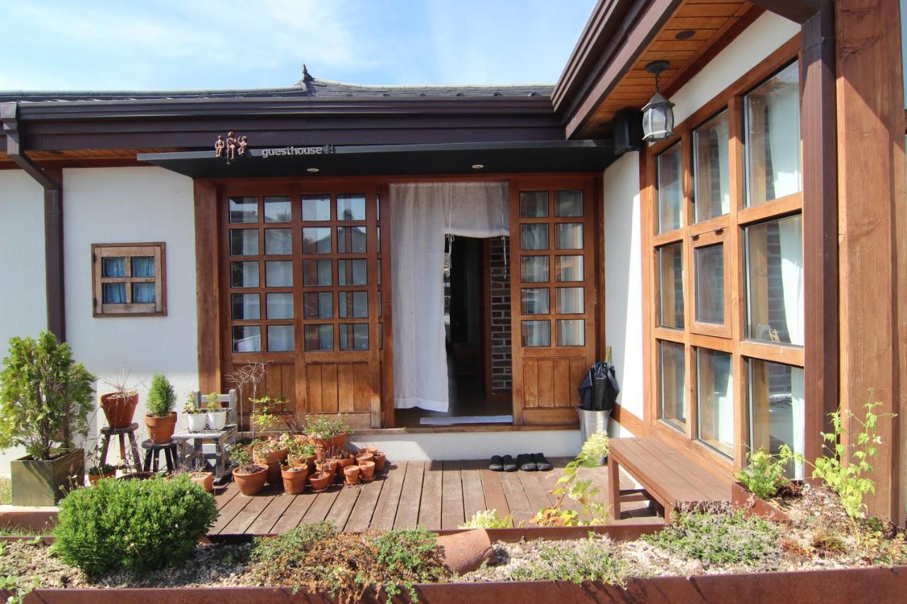 Jeonju Hyun Guesthouse מראה חיצוני תמונה