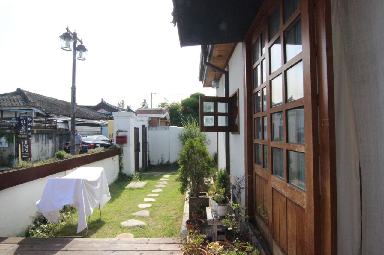 Jeonju Hyun Guesthouse מראה חיצוני תמונה
